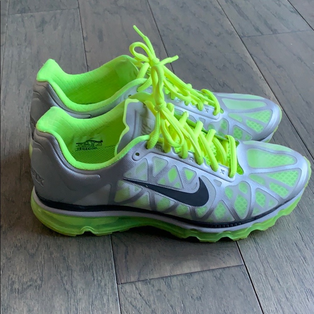 Men’s Nike Airmax 360 size 9.5